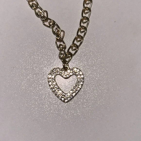Necklaces with heart - Picture 2 of 4